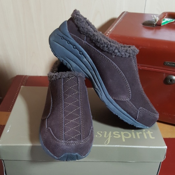 easy spirit winter clogs